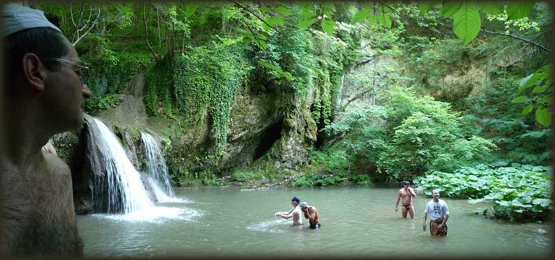 Лагуна испод великог водопада на Брњичкој реци